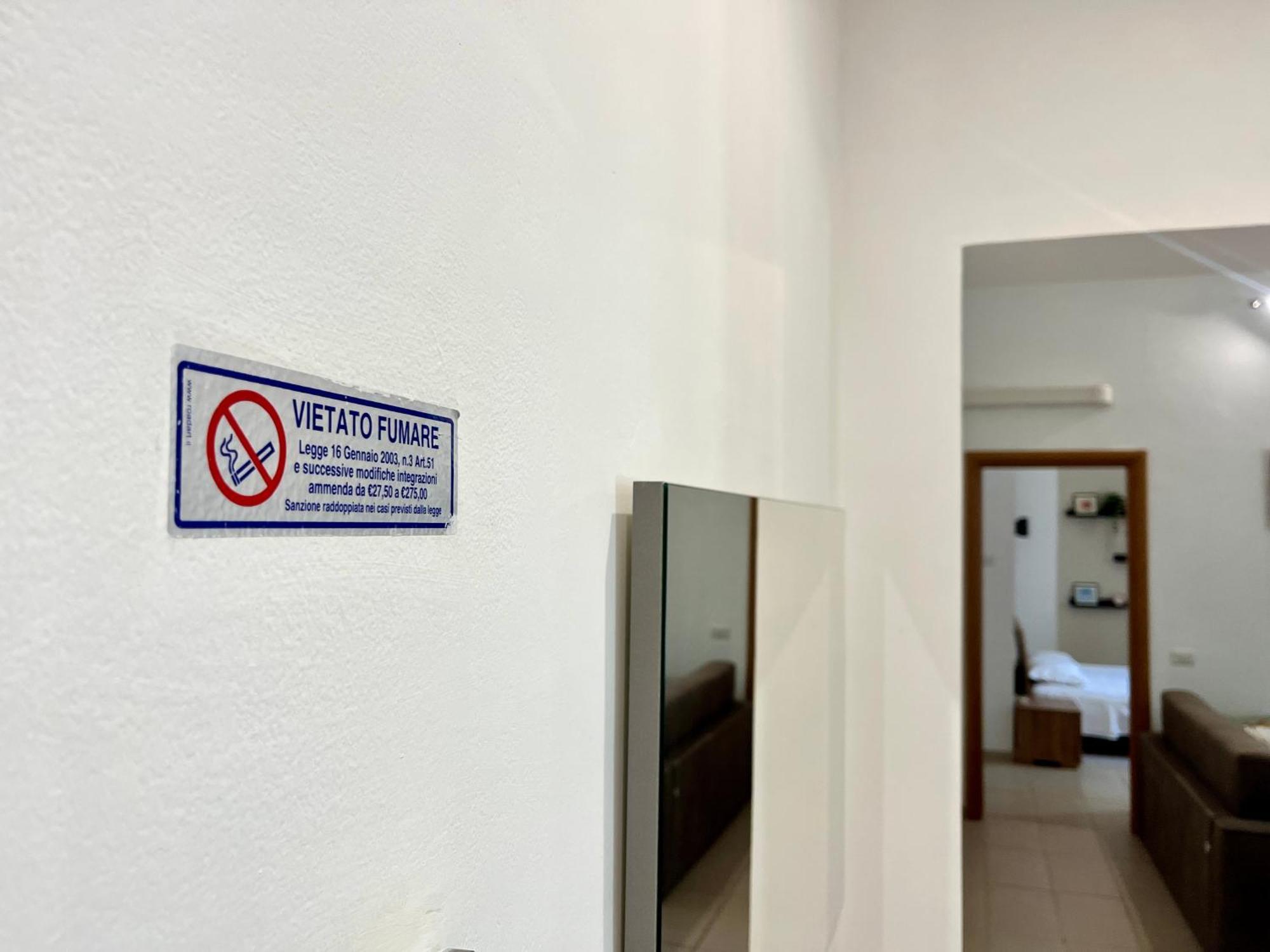 Dmc Residence - Alloggi Turistici Anzio Oda fotoğraf